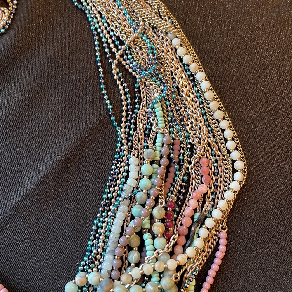 Stella & Dot Multi Colored Mixed Metal Gold-tone Mae Statement Necklace - Picture 4 of 8
